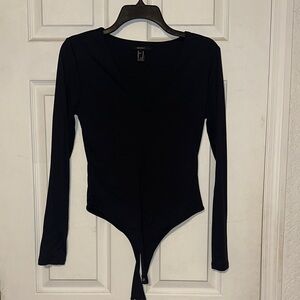 Forever 21 Black V-Neck Long Sleeve Bodysuit